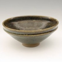 Teabowl, frogskin by Unknown